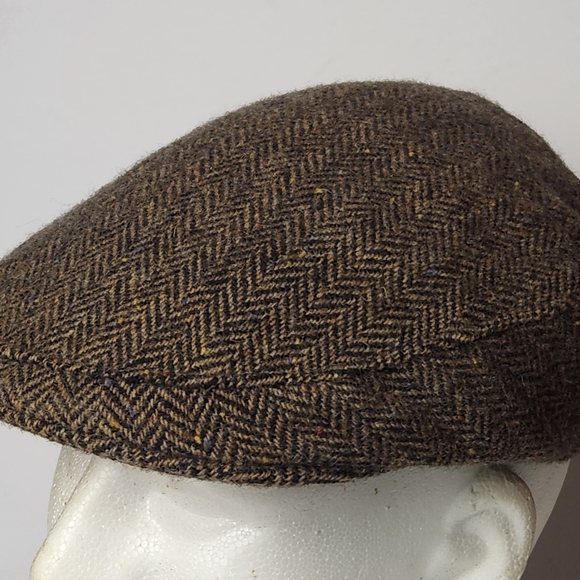 Kevin & Howlin Ascot Cap - Picture 5 of 5